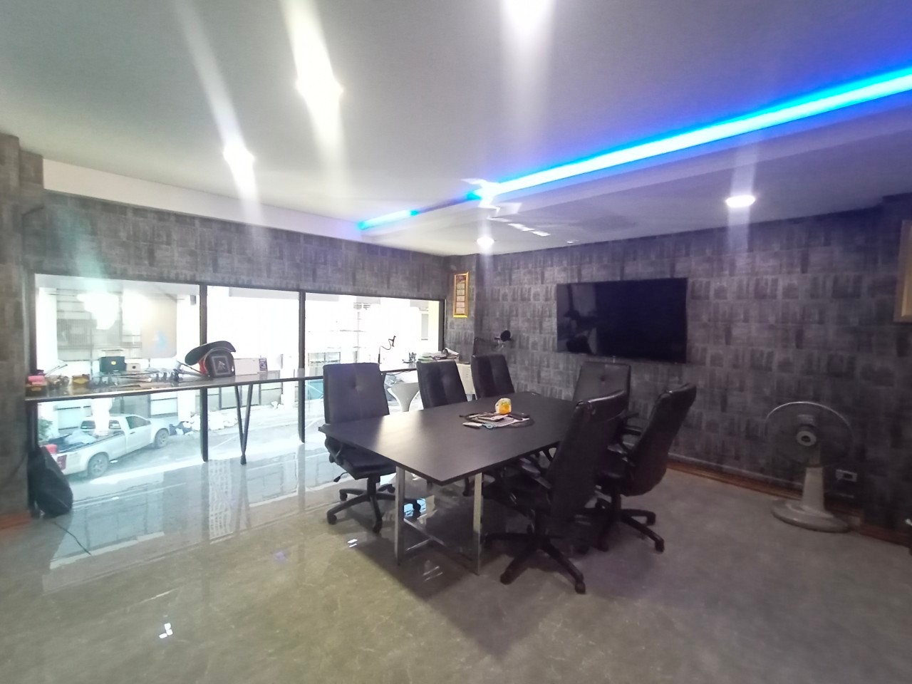 ขายโฮมออฟฟิศ 4 ชั้น โครงการ เดอะ ไอยรา แกรนด์เดย์ (The Iyara Grande) ใกล้ตลาดไท ตลาดไอรยา 